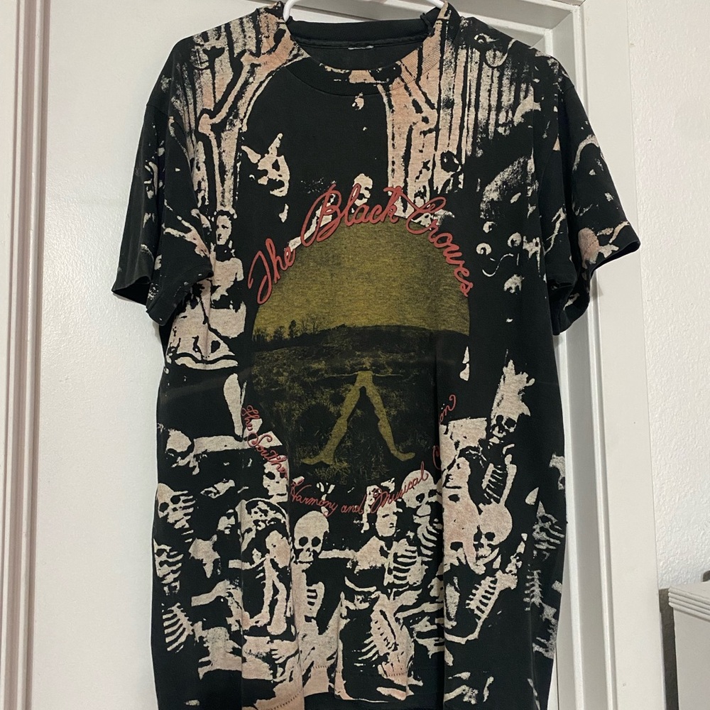 Vintage The Black Crowes all over print shirt